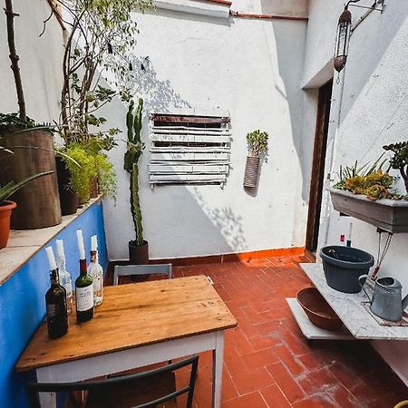 Agradable Piso Compartido Appartamento Barcellona Esterno foto