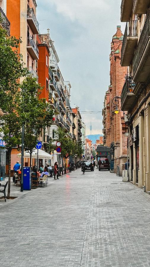 Agradable Piso Compartido Appartamento Barcellona Esterno foto